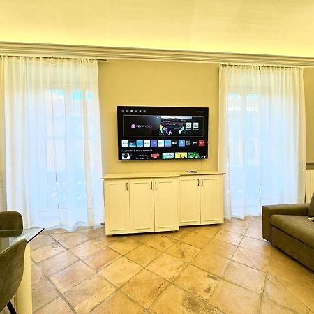 Lux Apartment Cavour Rome Extérieur photo