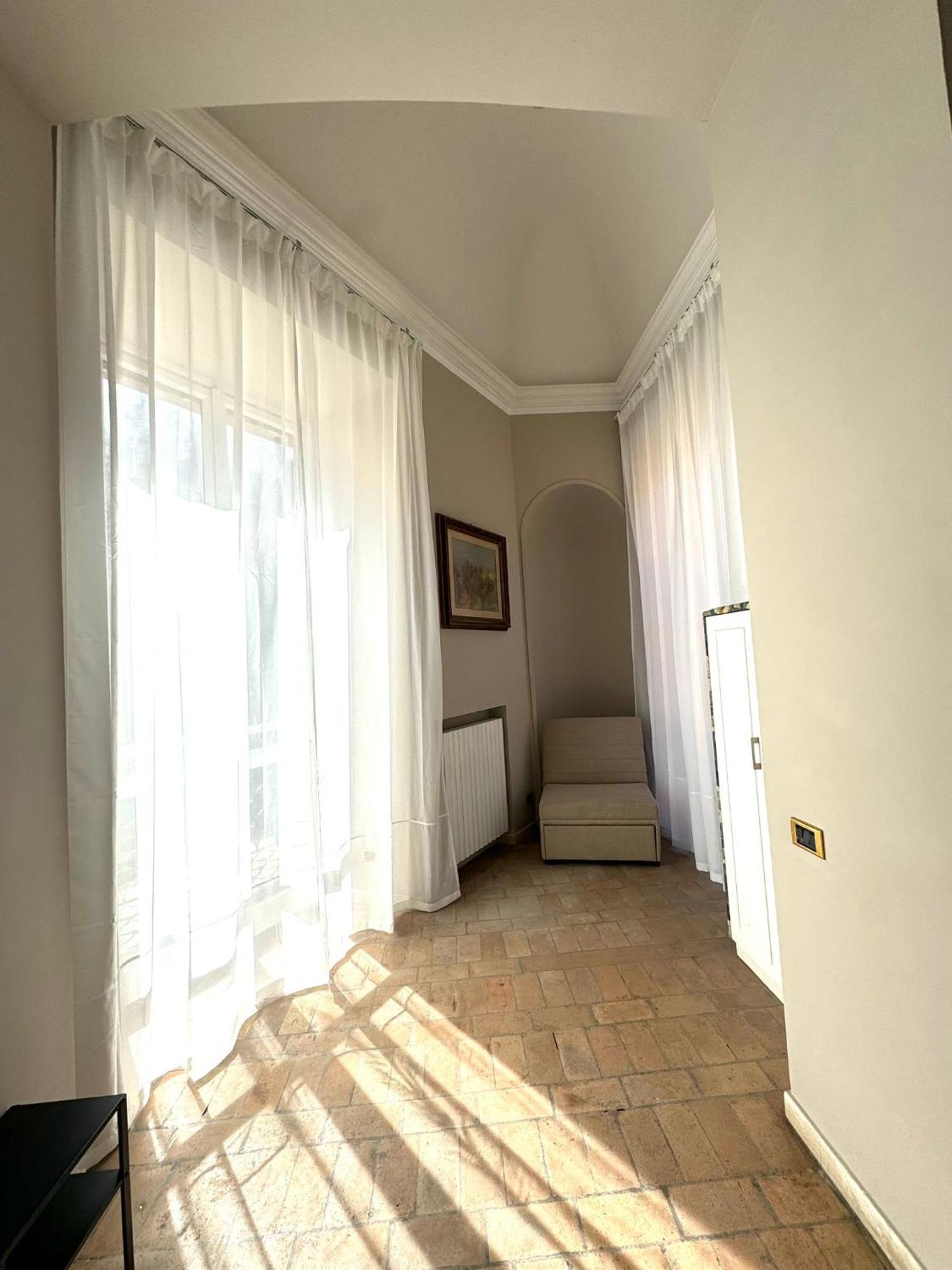 Lux Apartment Cavour Rome Extérieur photo