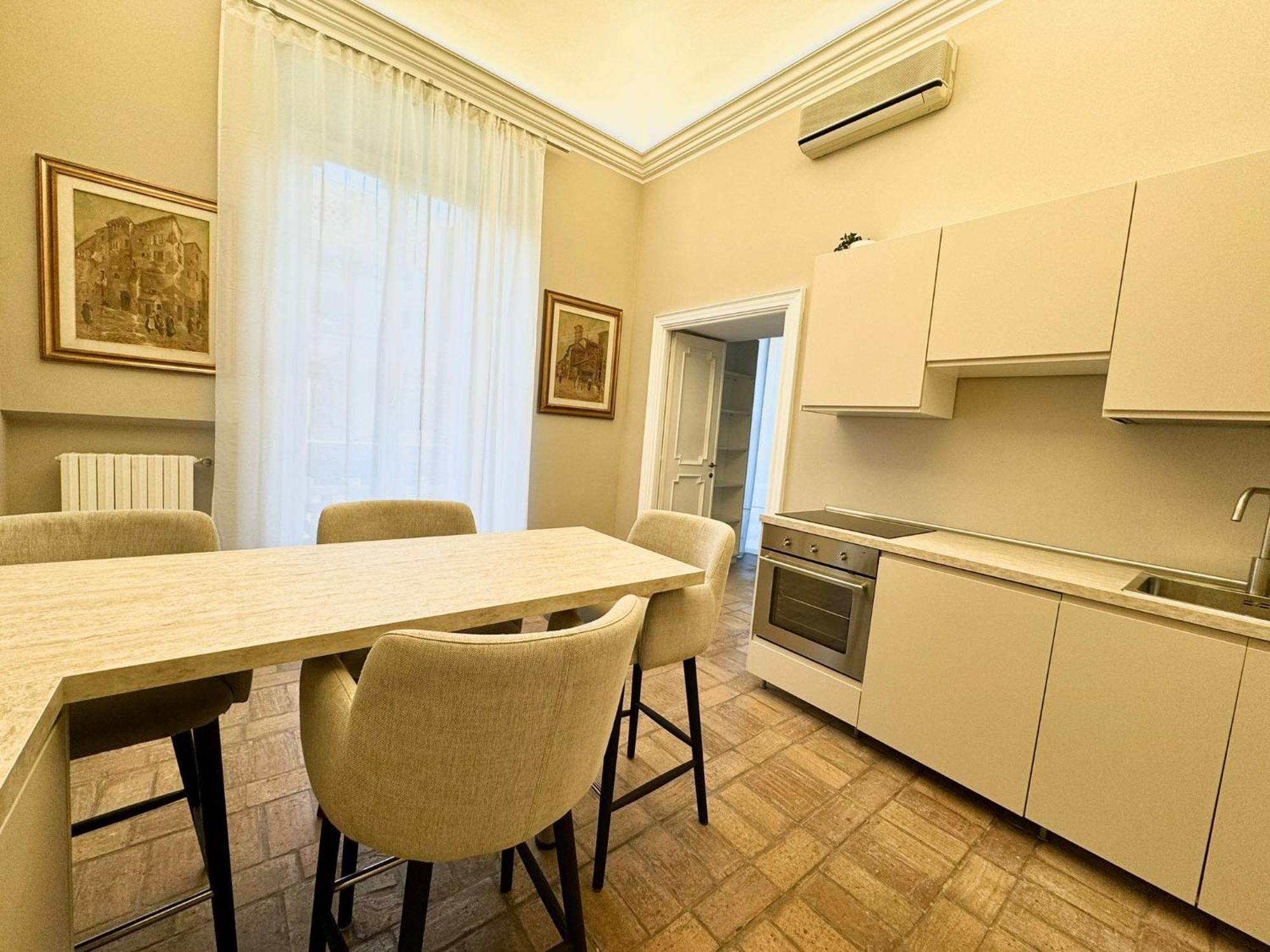 Lux Apartment Cavour Rome Extérieur photo